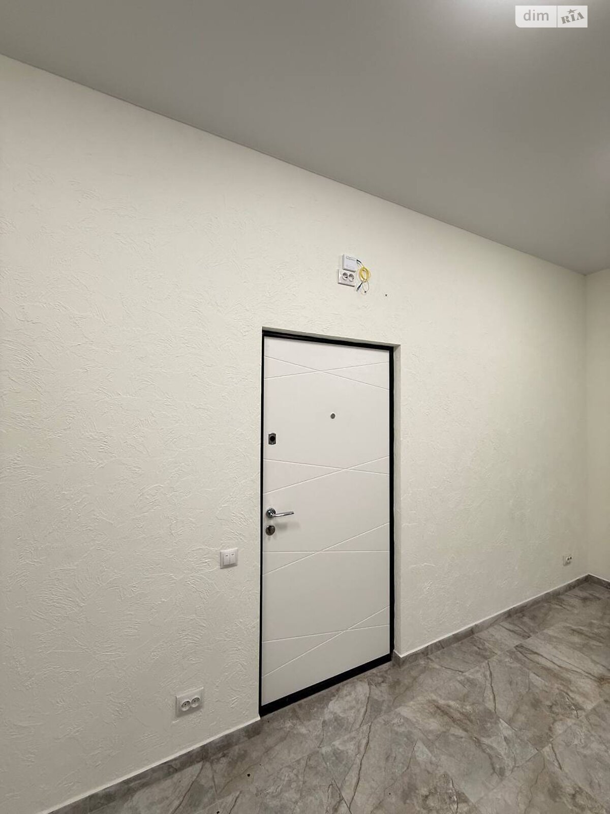 Оренда офісного приміщення в Хмельницькому, Проскурівська вулиця 74А, приміщень - 1, поверх - 3 фото 1