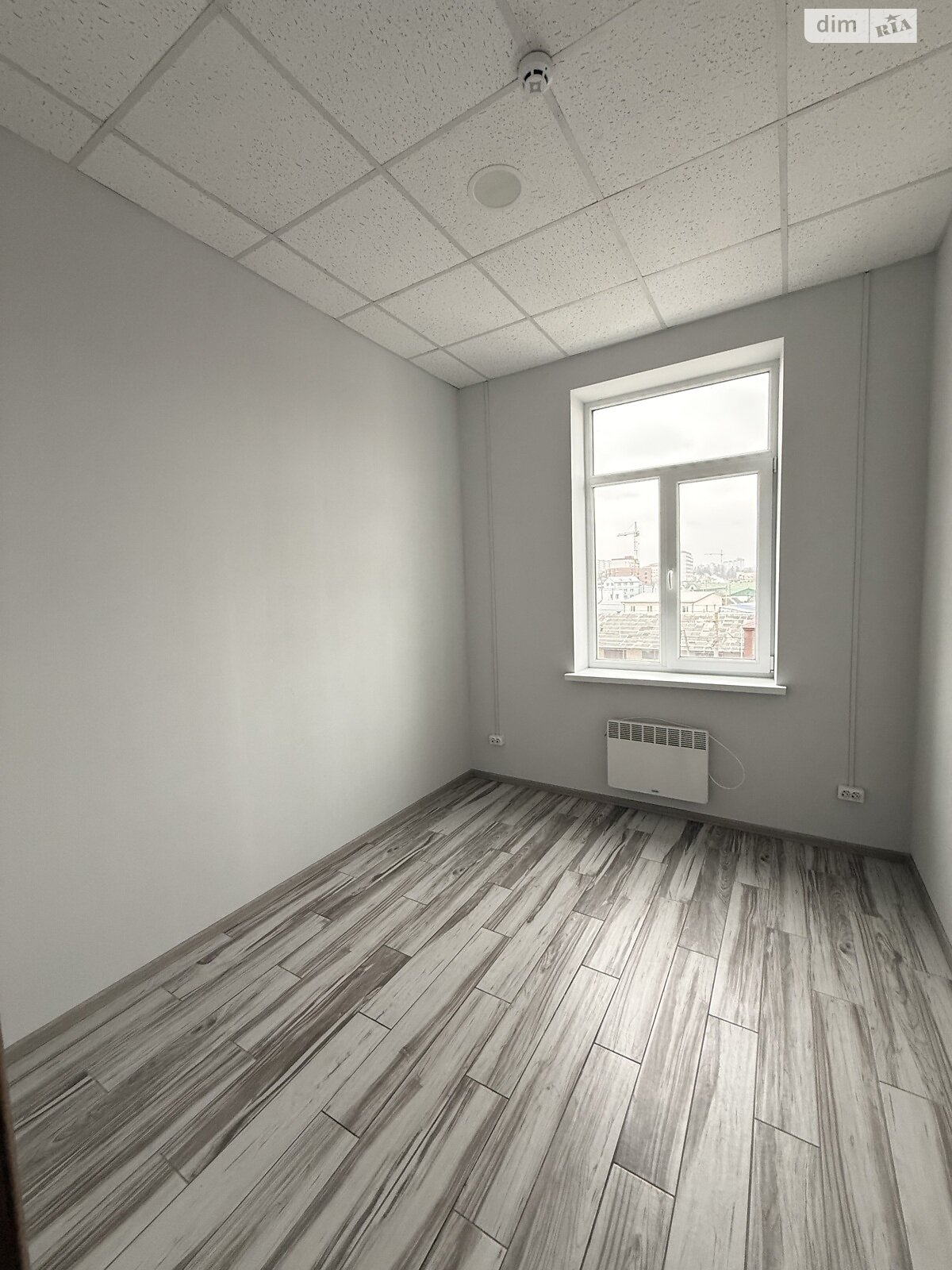 Аренда офисного помещения в Хмельницком, Проскуровская улица 74А, помещений - 2, этаж - 6 фото 1 Аренда офисного помещения в Хмельницком, Проскуровская улица 74А, помещений - 2, этаж - 6 фото 1