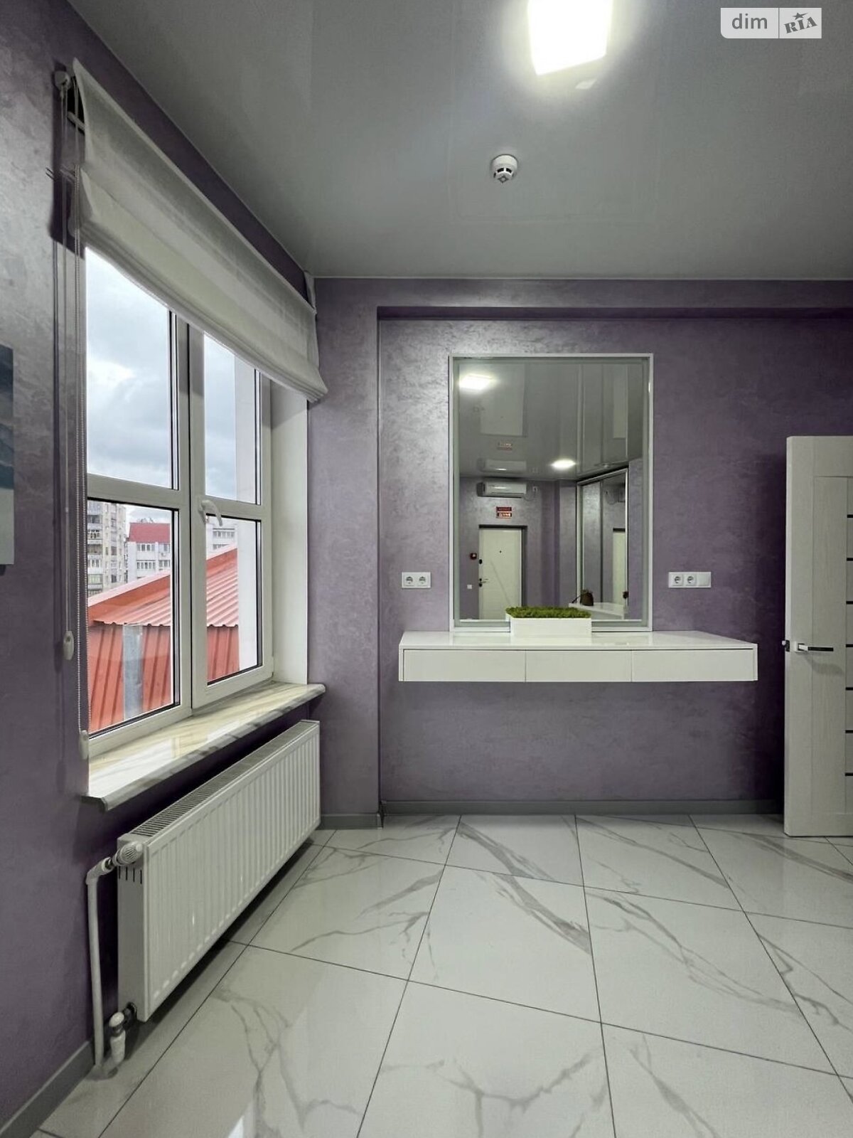 Аренда офисного помещения в Хмельницком, Проскуровская улица, помещений - 1, этаж - 4 фото 1 Аренда офисного помещения в Хмельницком, Проскуровская улица, помещений - 1, этаж - 4 фото 1