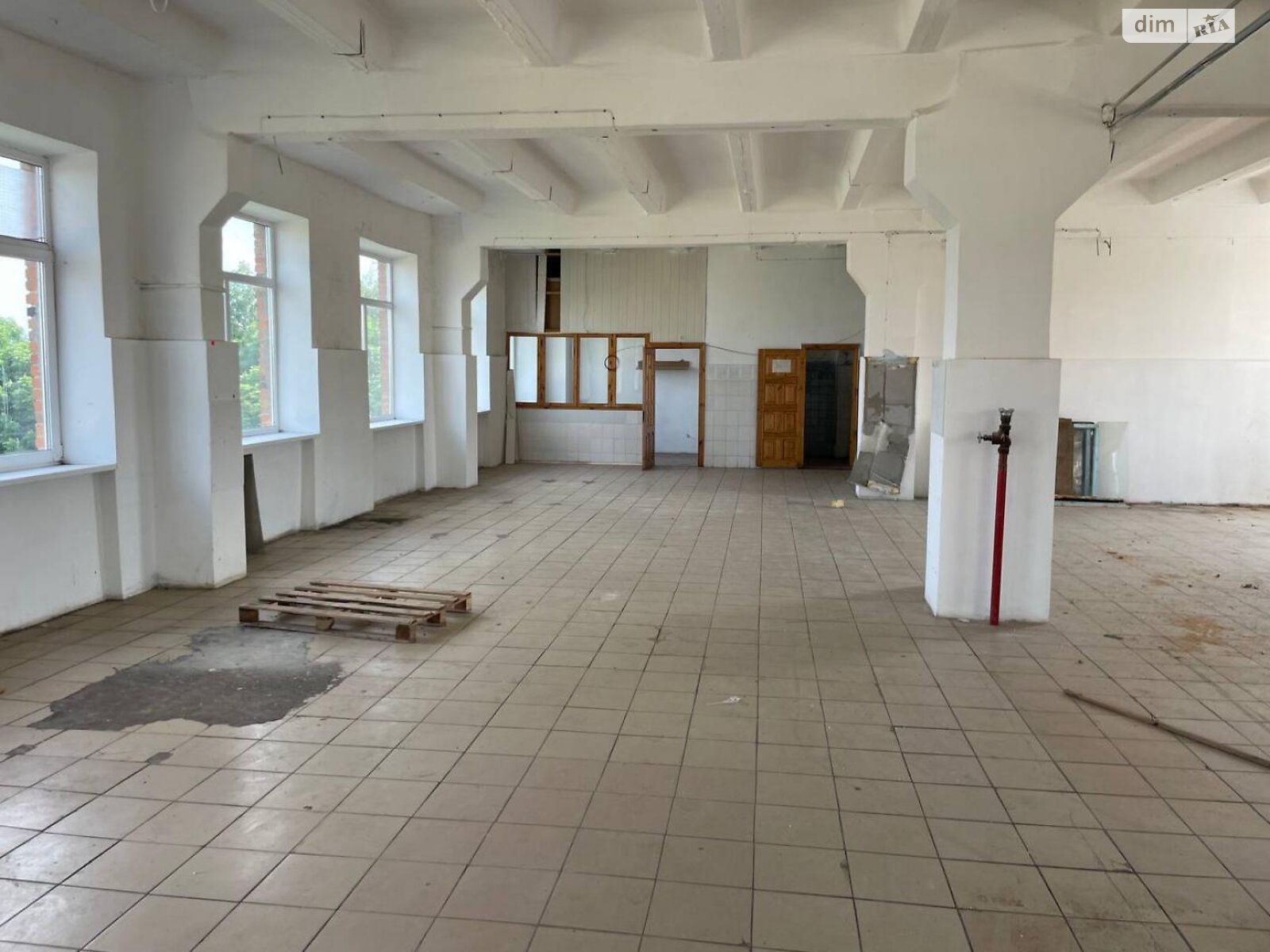 Оренда офісного приміщення в Хмельницькому, Шевченка вулиця 69, приміщень - 1, поверх - 3 фото 1 Оренда офісного приміщення в Хмельницькому, Шевченка вулиця 69, приміщень - 1, поверх - 3 фото 1