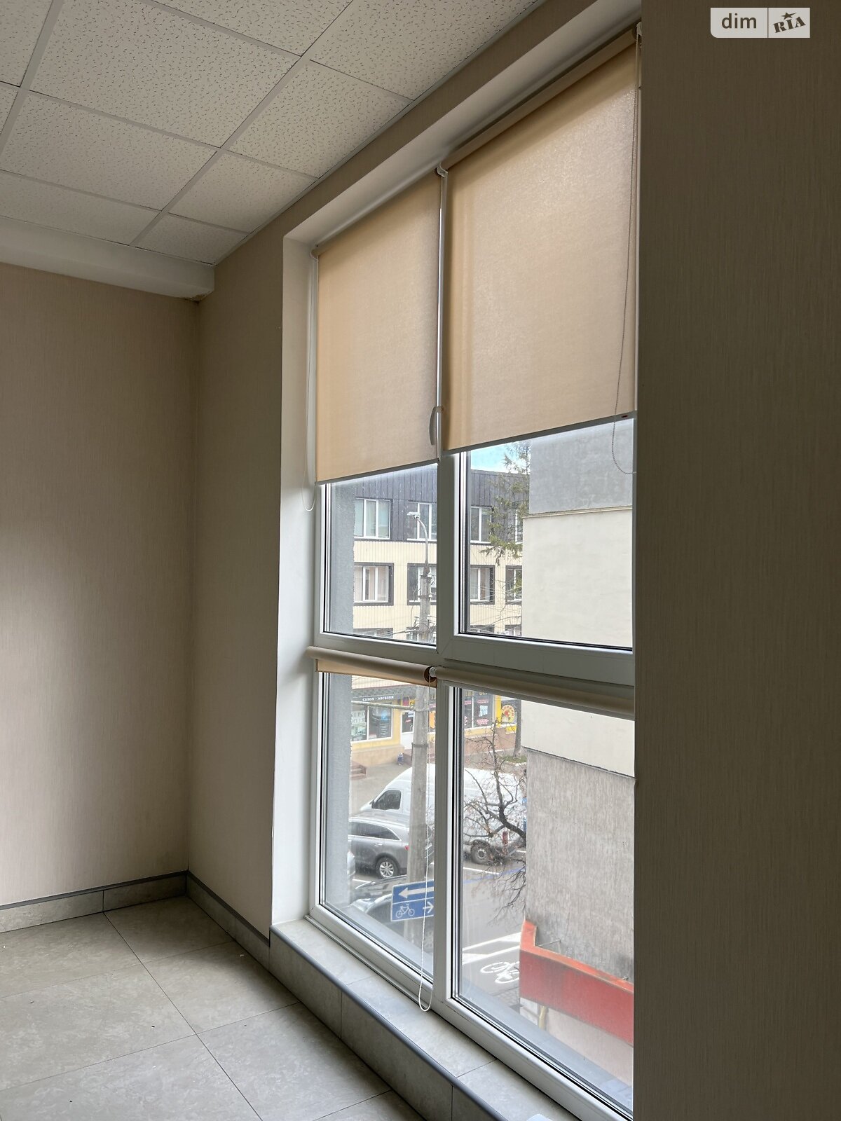 Аренда офисного помещения в Хмельницком, Соборная улица 12, помещений - 1, этаж - 3 фото 1