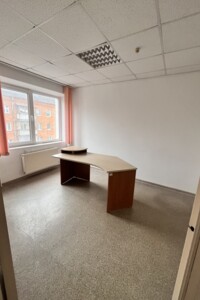 Аренда офисного помещения в Хмельницком, Вайсера улица 17/1, помещений - 2, этаж - 3 фото 2