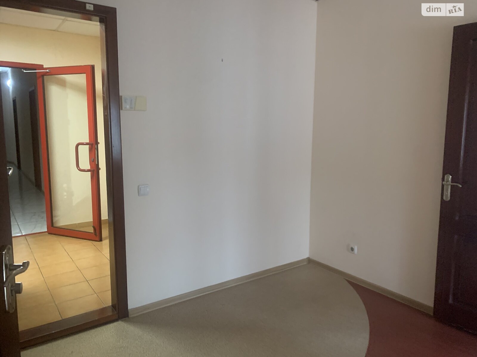 Аренда офисного помещения в Хмельницком, Вайсера улица 13/2, помещений - 3, этаж - 3 фото 1