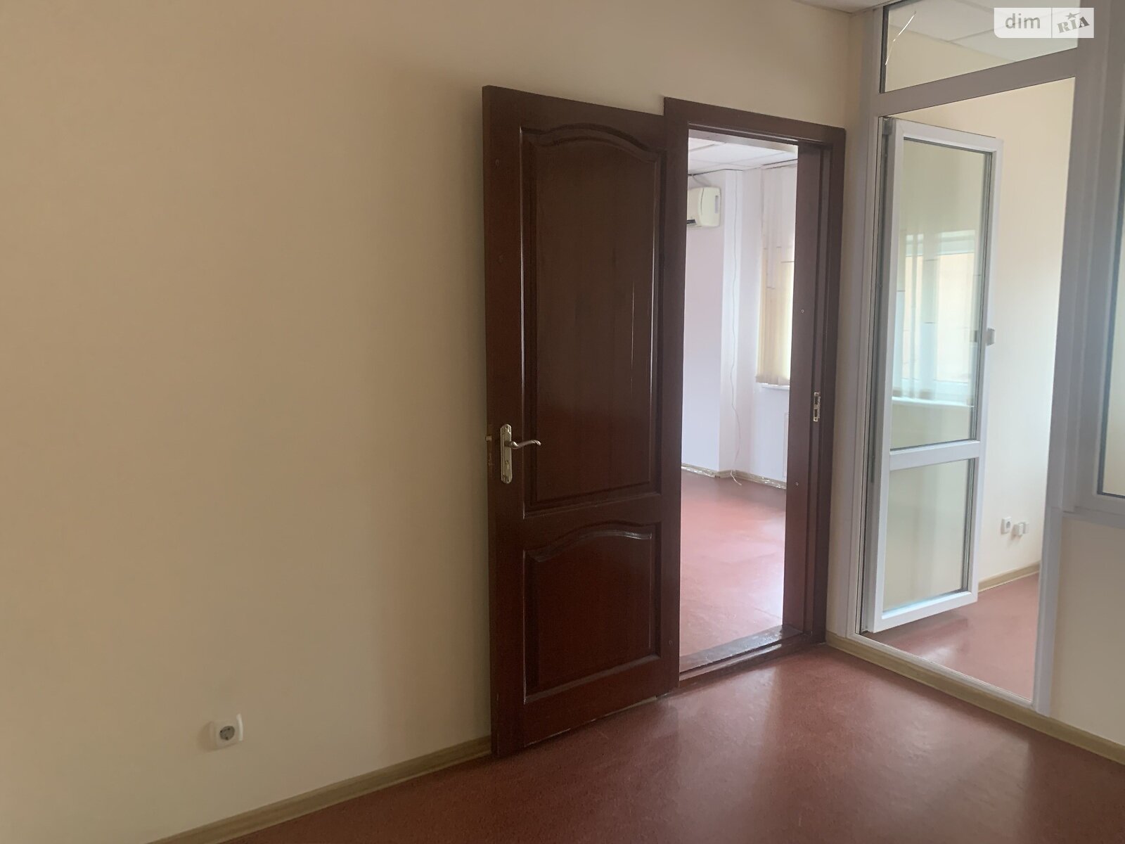 Аренда офисного помещения в Хмельницком, Вайсера улица 13/2, помещений - 3, этаж - 3 фото 1