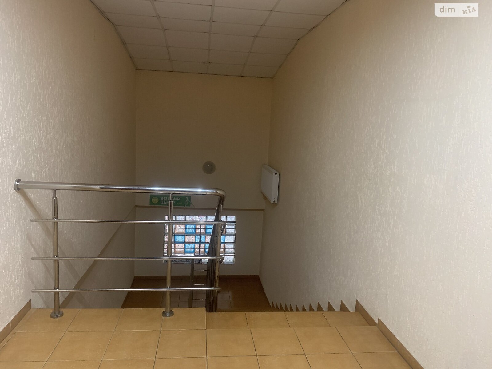 Аренда офисного помещения в Хмельницком, Вайсера улица 13/2, помещений - 3, этаж - 3 фото 1