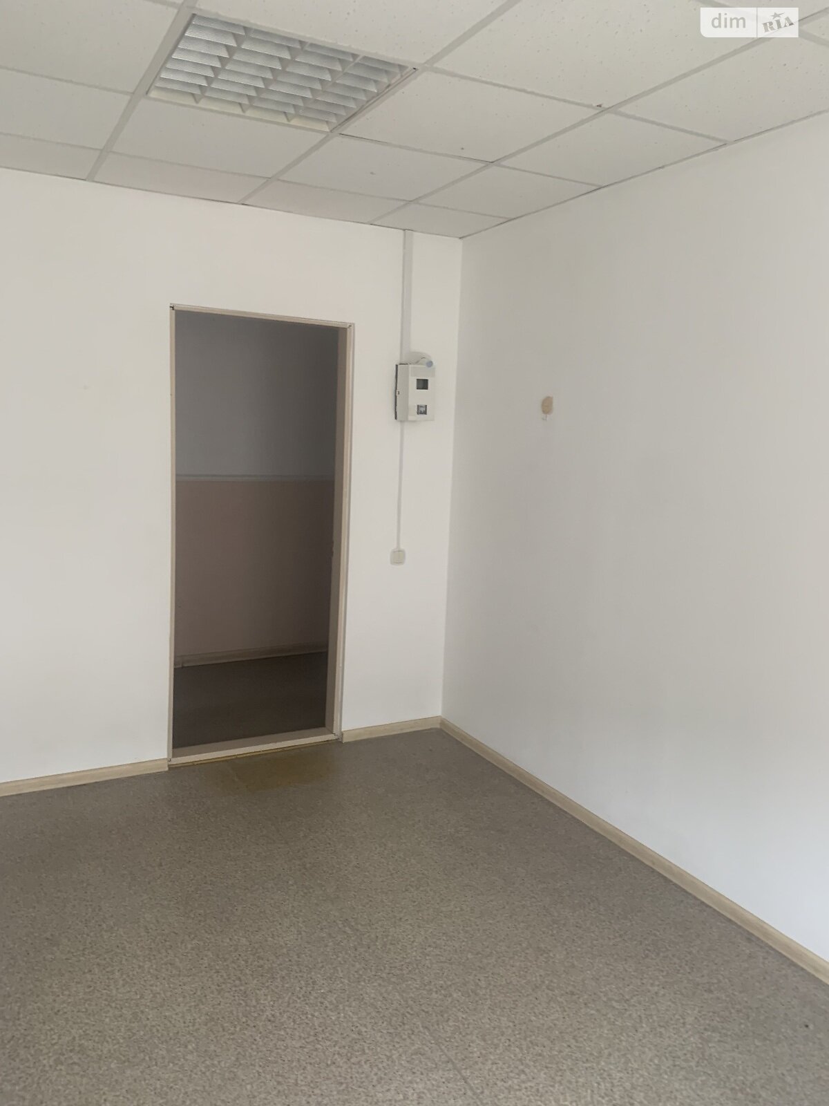 Оренда офісного приміщення в Хмельницькому, Вайсера вулиця 17/1, приміщень - 1, поверх - 3 фото 1