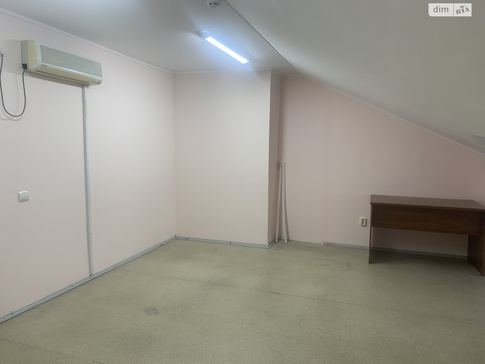 Оренда офісного приміщення в Хмельницькому, Вайсера вулиця 17/1, приміщень - 1, поверх - 4 фото 1 Оренда офісного приміщення в Хмельницькому, Вайсера вулиця 17/1, приміщень - 1, поверх - 4 фото 1