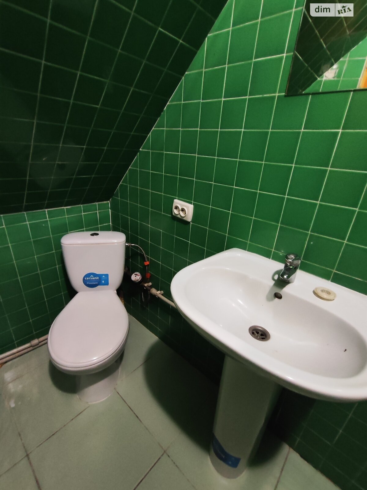 Аренда офисного помещения в Хмельницком, Заводская улица, помещений - 1, этаж - 3 фото 1 Аренда офисного помещения в Хмельницком, Заводская улица, помещений - 1, этаж - 3 фото 1