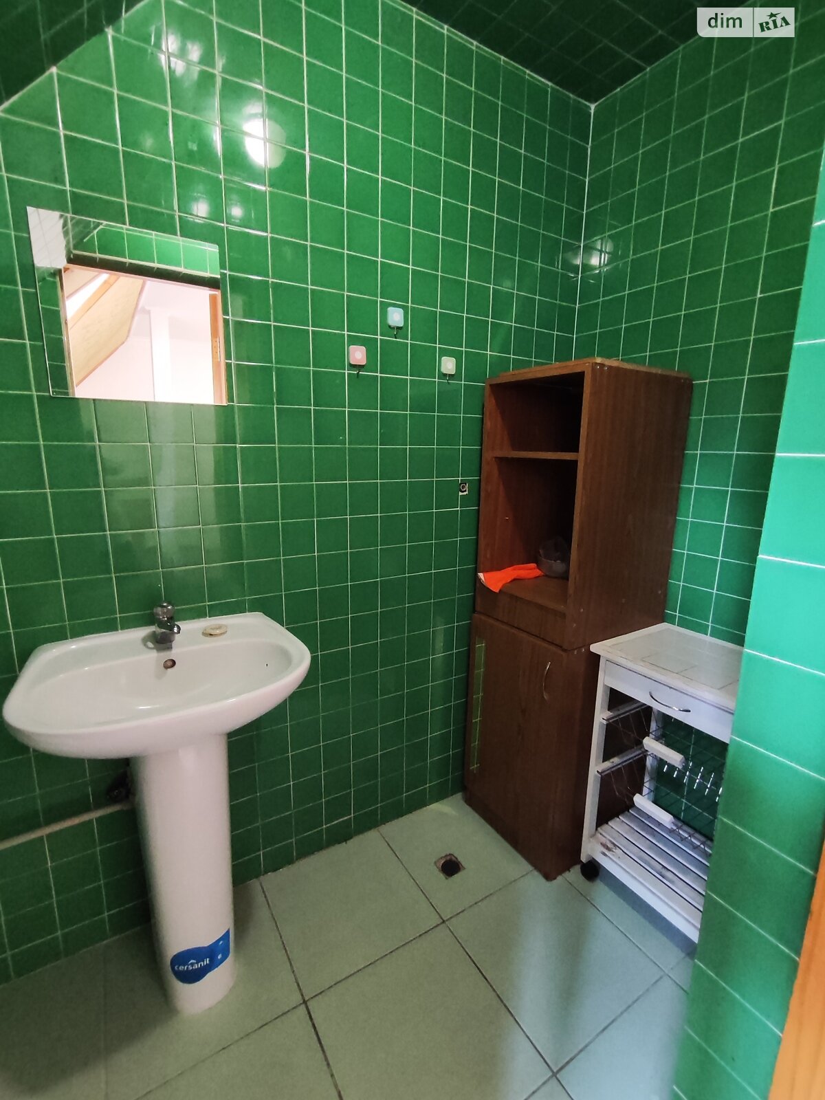 Аренда офисного помещения в Хмельницком, Заводская улица, помещений - 1, этаж - 3 фото 1 Аренда офисного помещения в Хмельницком, Заводская улица, помещений - 1, этаж - 3 фото 1