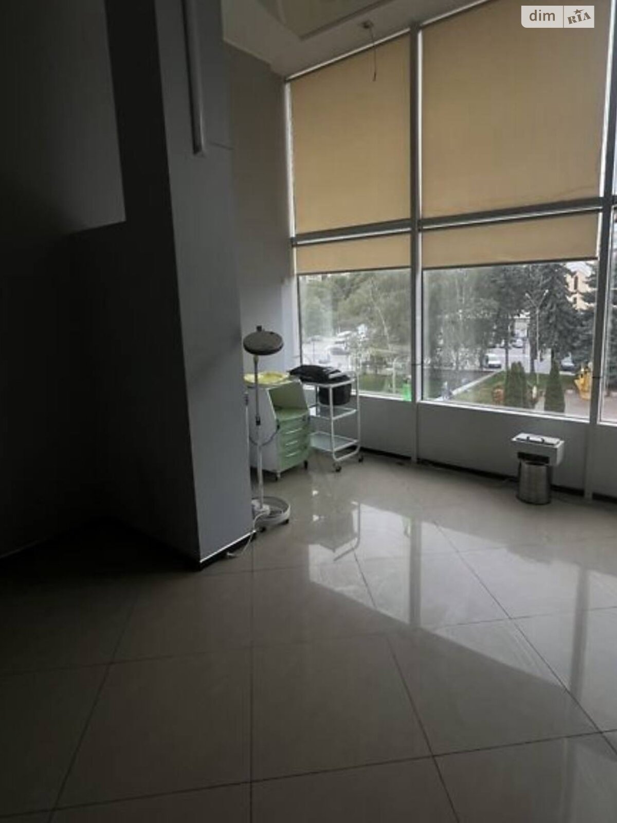 Оренда офісного приміщення в Хмельницькому, Свободи вулиця 1А, приміщень - 1, поверх - 3 фото 1 Оренда офісного приміщення в Хмельницькому, Свободи вулиця 1А, приміщень - 1, поверх - 3 фото 1