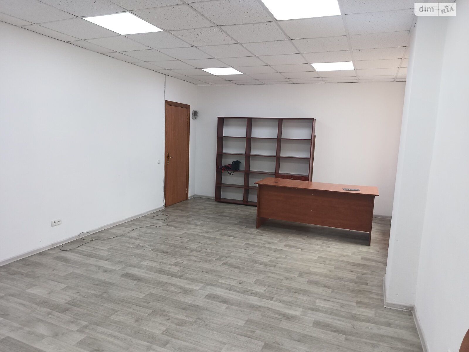 Аренда офисного помещения в Хмельницком, Заречанская улица, помещений - 1, этаж - 4 фото 1