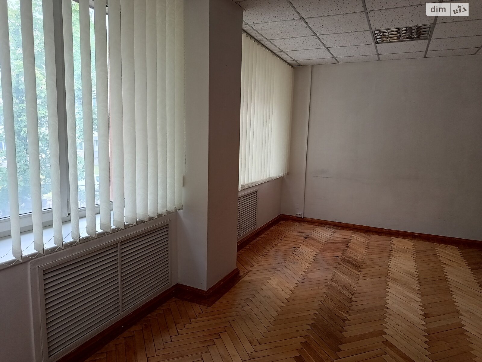 Оренда офісного приміщення в Хмельницькому, Зарічанська вулиця 34, приміщень - 2, поверх - 2 фото 1 Оренда офісного приміщення в Хмельницькому, Зарічанська вулиця 34, приміщень - 2, поверх - 2 фото 1