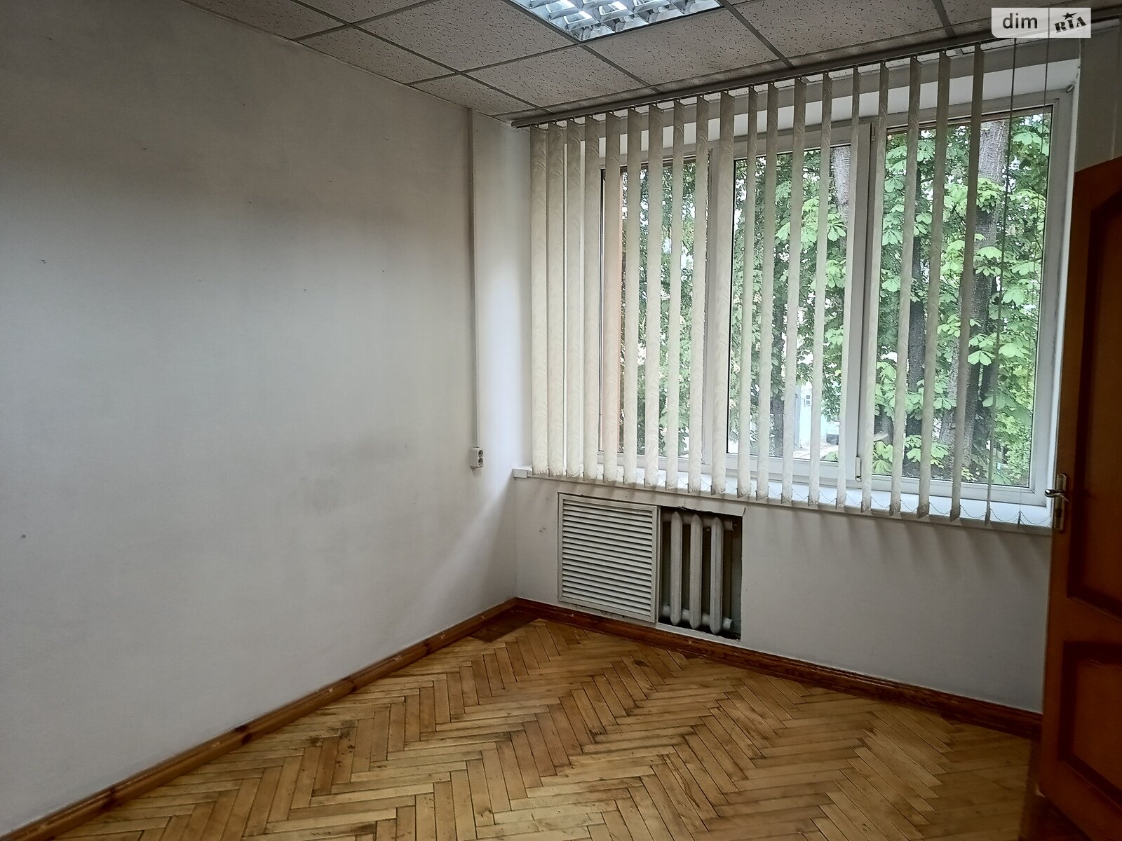 Оренда офісного приміщення в Хмельницькому, Зарічанська вулиця 34, приміщень - 2, поверх - 2 фото 1 Оренда офісного приміщення в Хмельницькому, Зарічанська вулиця 34, приміщень - 2, поверх - 2 фото 1
