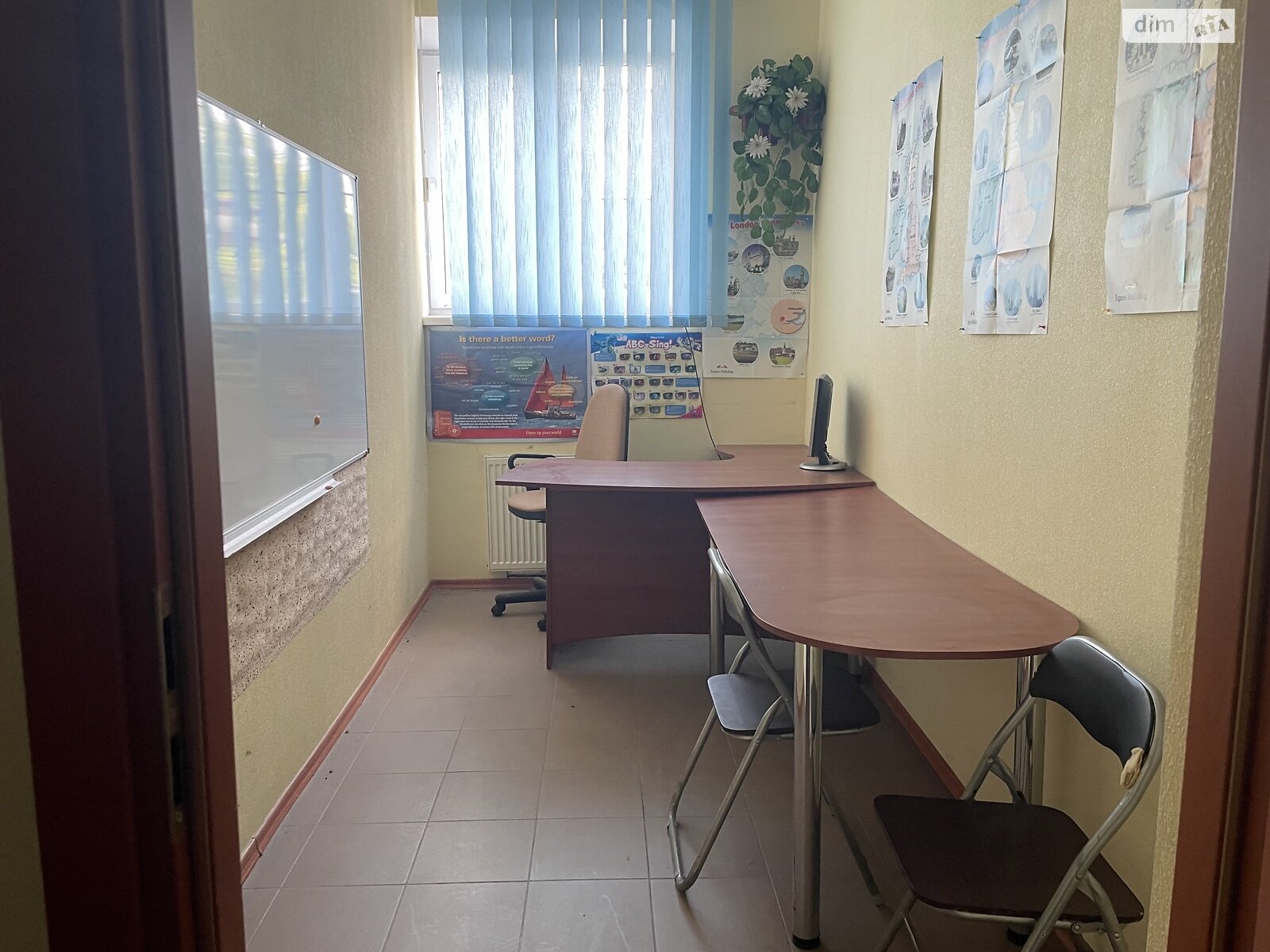 Оренда офісного приміщення в Хмельницькому, Зарічанська вулиця, приміщень - 2, поверх - 1 фото 1 Оренда офісного приміщення в Хмельницькому, Зарічанська вулиця, приміщень - 2, поверх - 1 фото 1