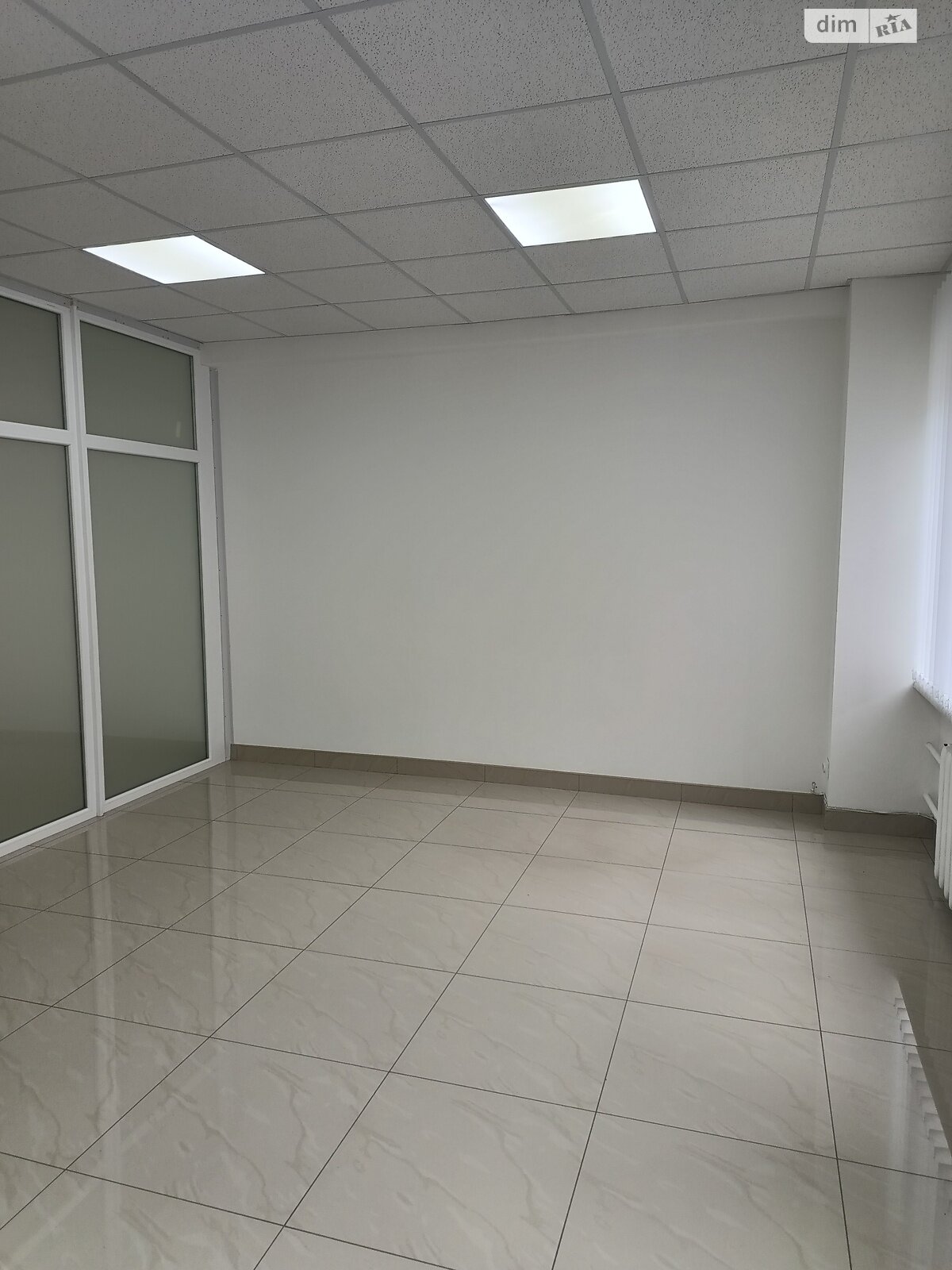 Аренда офисного помещения в Хмельницком, Заречанская улица 34, помещений - 5, этаж - 3 фото 1