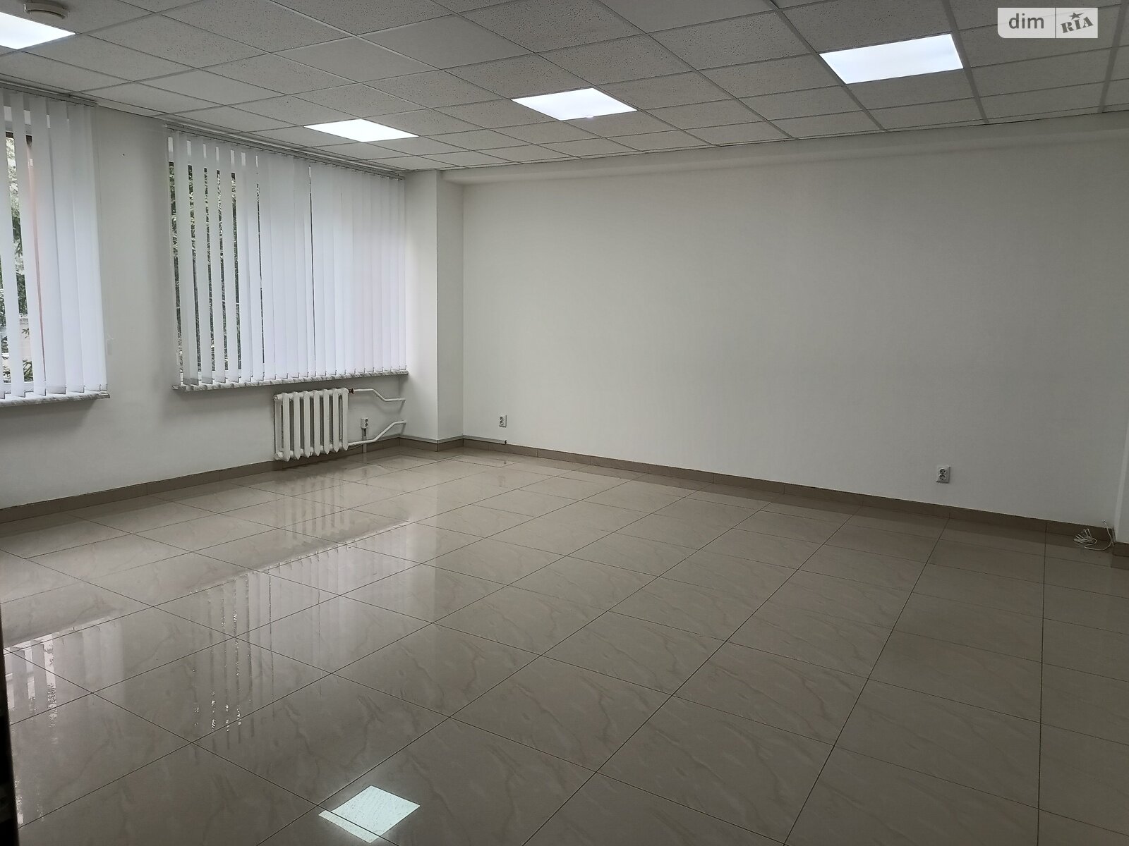 Аренда офисного помещения в Хмельницком, Заречанская улица 34, помещений - 5, этаж - 3 фото 1