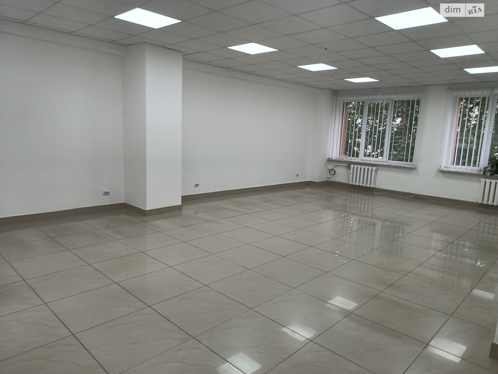 Аренда офисного помещения в Хмельницком, Заречанская улица 34, помещений - 5, этаж - 3 фото 1