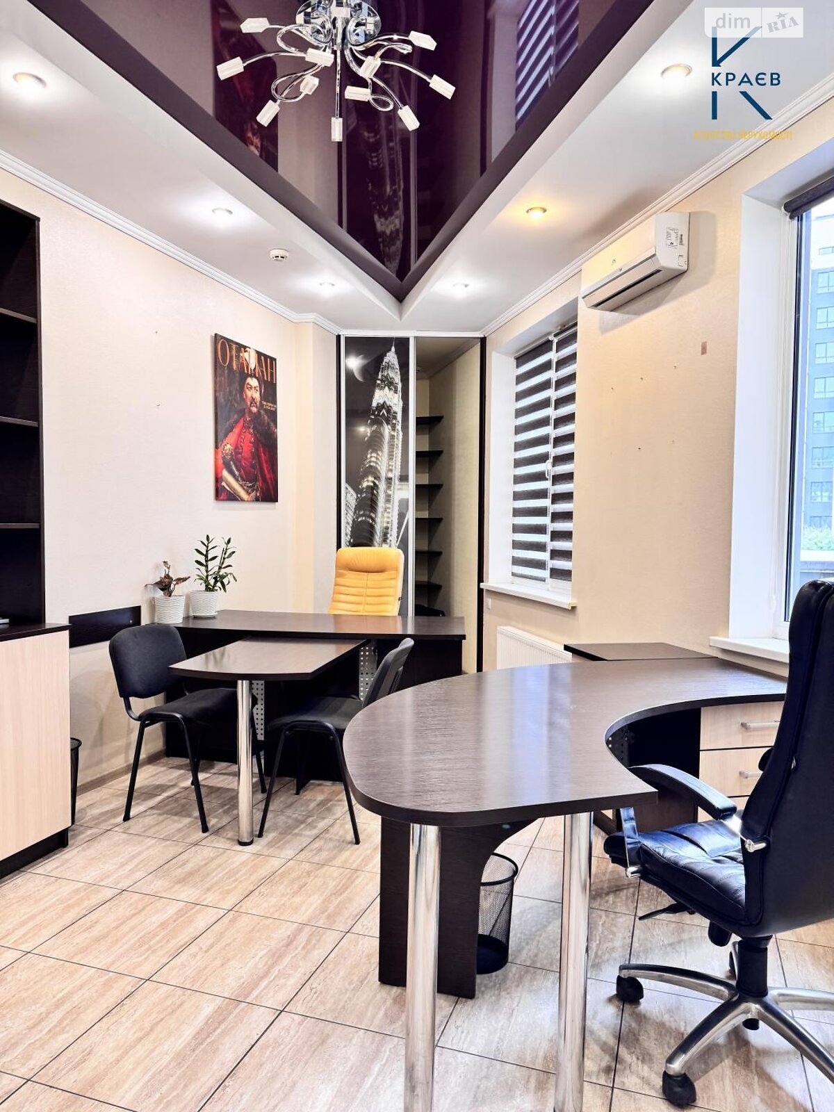 Аренда офисного помещения в Хмельницком, Заречанская улица, помещений - 3, этаж - 2 фото 1 Аренда офисного помещения в Хмельницком, Заречанская улица, помещений - 3, этаж - 2 фото 1