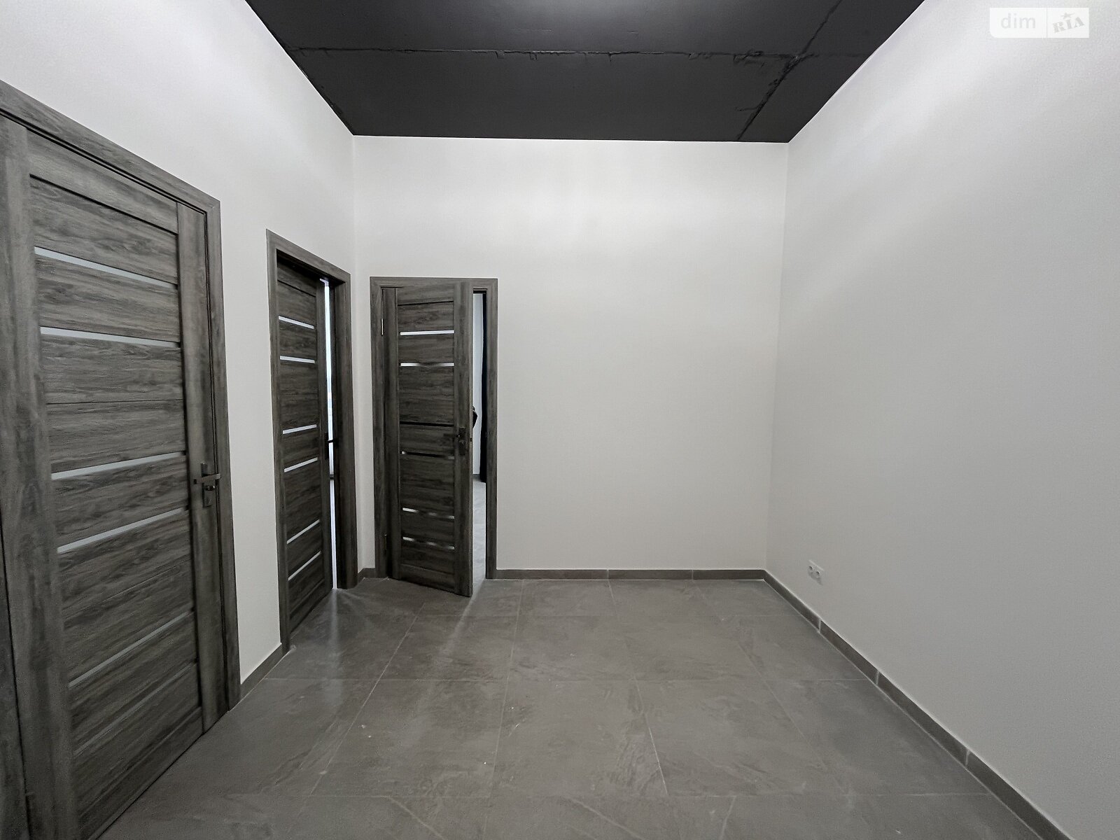 Аренда офисного помещения в Хмельницком, Заречанская улица 13А, помещений - 1, этаж - 5 фото 1 Аренда офисного помещения в Хмельницком, Заречанская улица 13А, помещений - 1, этаж - 5 фото 1