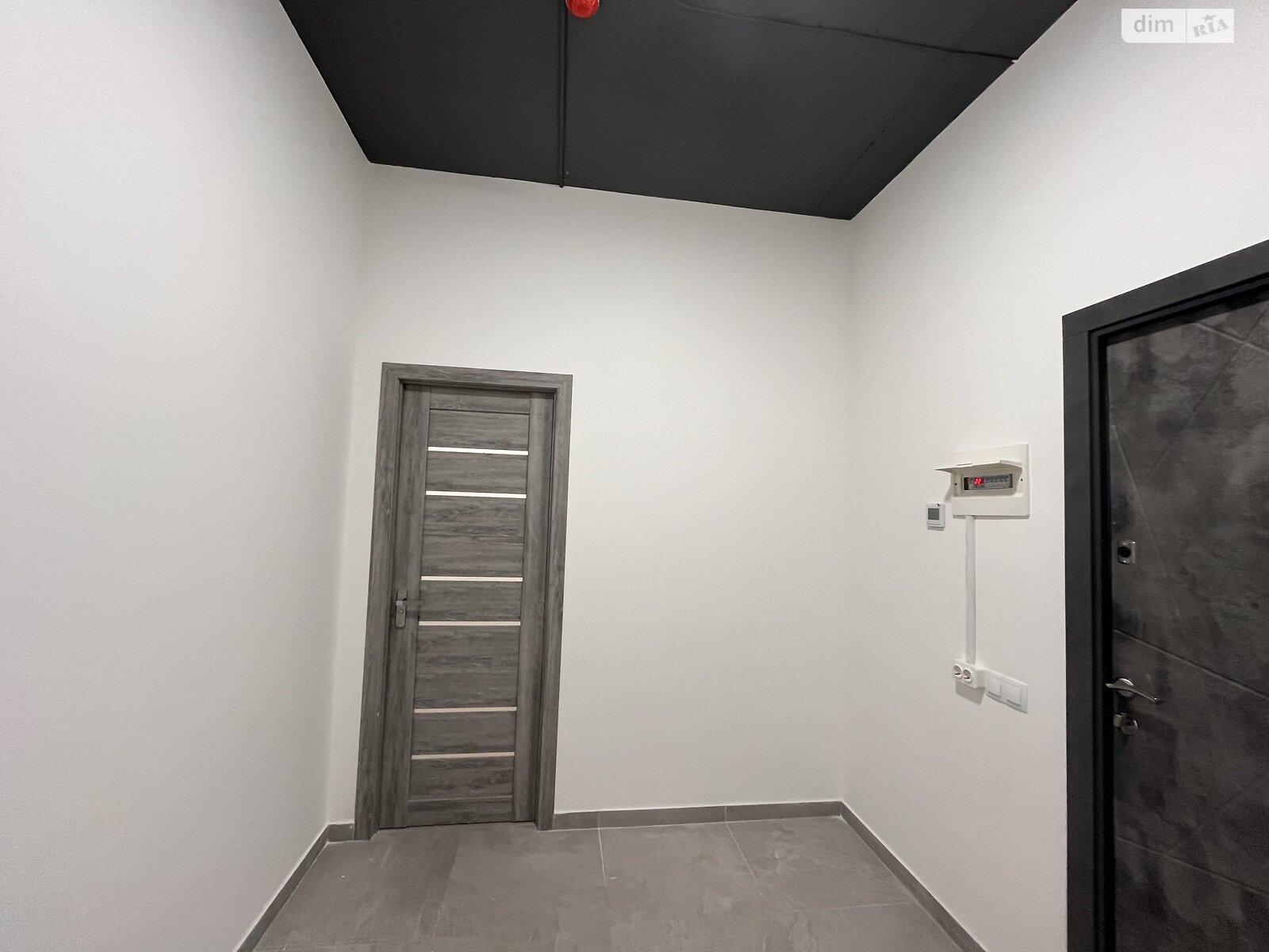 Аренда офисного помещения в Хмельницком, Заречанская улица 13А, помещений - 1, этаж - 5 фото 1 Аренда офисного помещения в Хмельницком, Заречанская улица 13А, помещений - 1, этаж - 5 фото 1