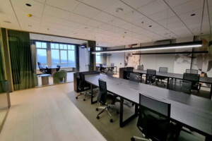 Аренда офисного помещения в Хмельницком, Заречанская улица, помещений - 1, этаж - 3 фото 2 Аренда офисного помещения в Хмельницком, Заречанская улица, помещений - 1, этаж - 3 фото 2