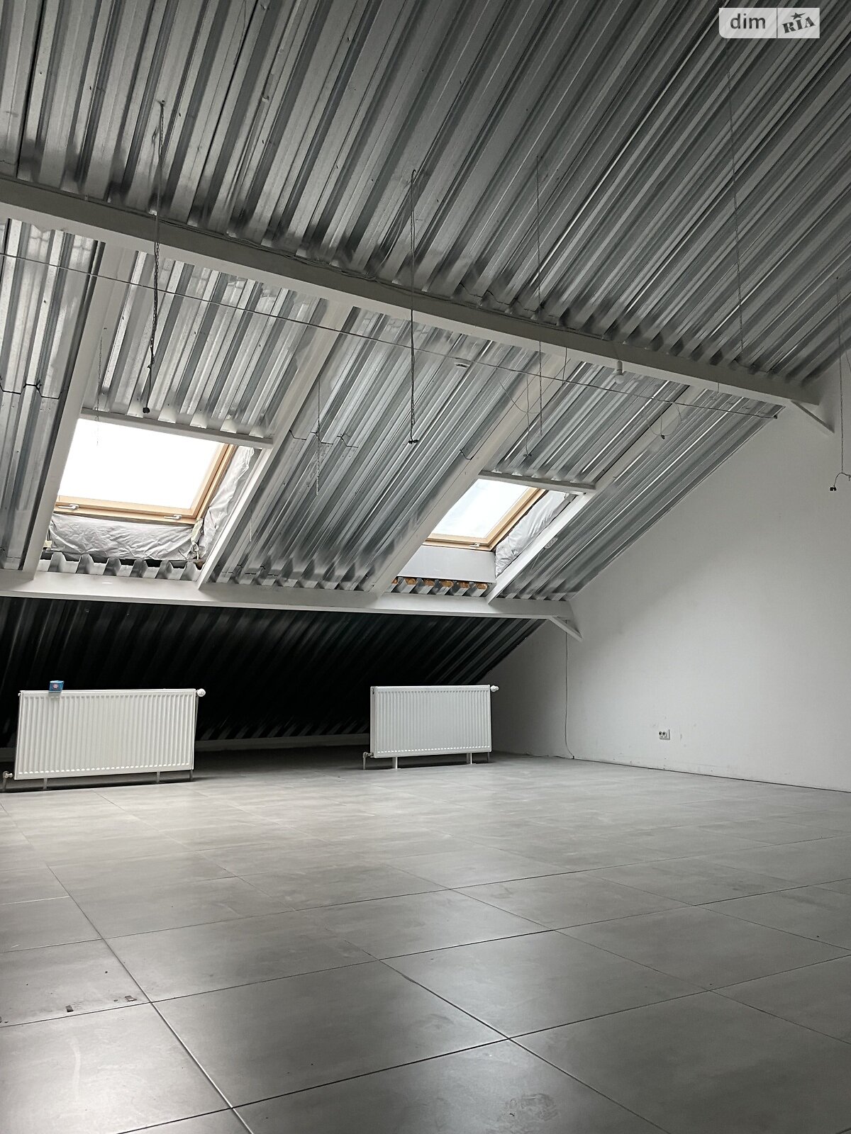 Аренда офисного помещения в Хмельницком, Заречанская улица 13, помещений - 1, этаж - 6 фото 1 Аренда офисного помещения в Хмельницком, Заречанская улица 13, помещений - 1, этаж - 6 фото 1