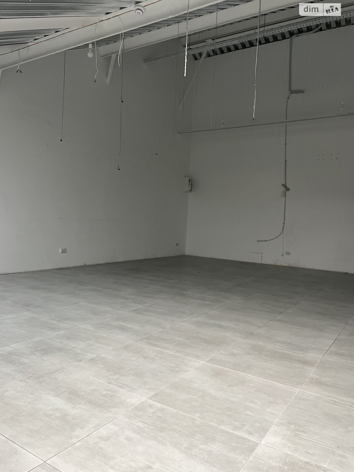 Аренда офисного помещения в Хмельницком, Заречанская улица 13, помещений - 1, этаж - 6 фото 1 Аренда офисного помещения в Хмельницком, Заречанская улица 13, помещений - 1, этаж - 6 фото 1