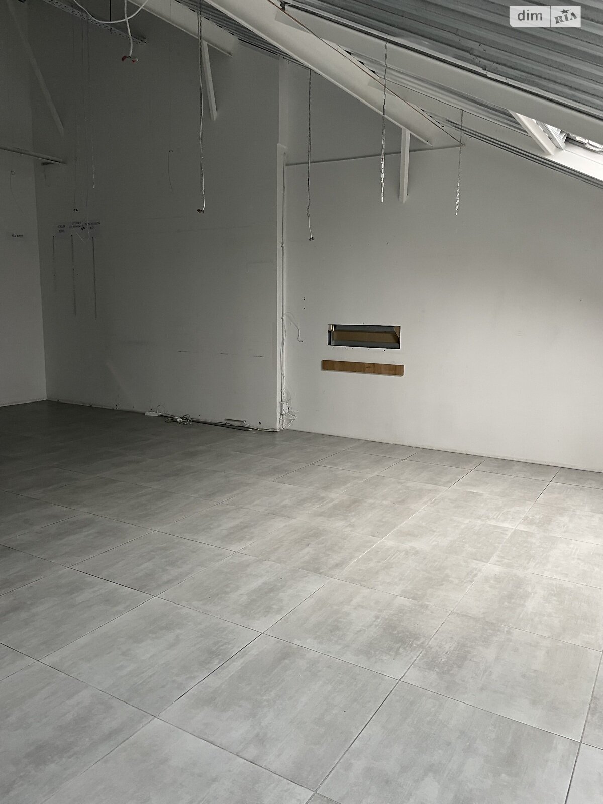 Аренда офисного помещения в Хмельницком, Заречанская улица 13, помещений - 1, этаж - 6 фото 1 Аренда офисного помещения в Хмельницком, Заречанская улица 13, помещений - 1, этаж - 6 фото 1