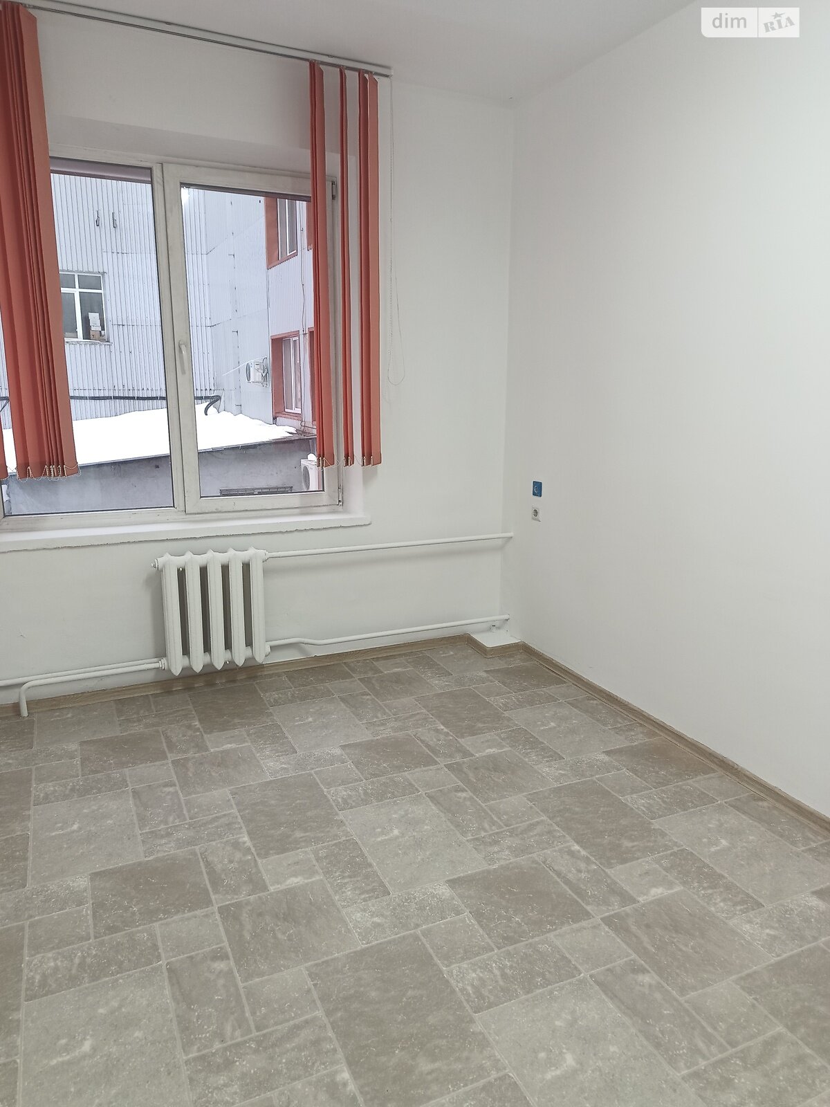 Аренда офисного помещения в Хмельницком, Заречанская улица, помещений - 1, этаж - 2 фото 1