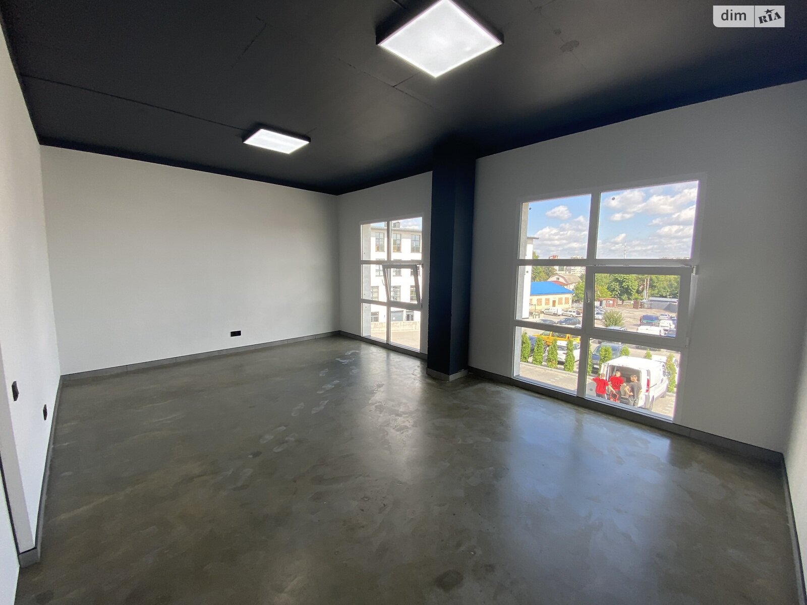 Аренда офисного помещения в Хмельницком, Князя Святослава Храброго (Толстого Льва) улица 5, помещений - 1, этаж - 2 фото 1