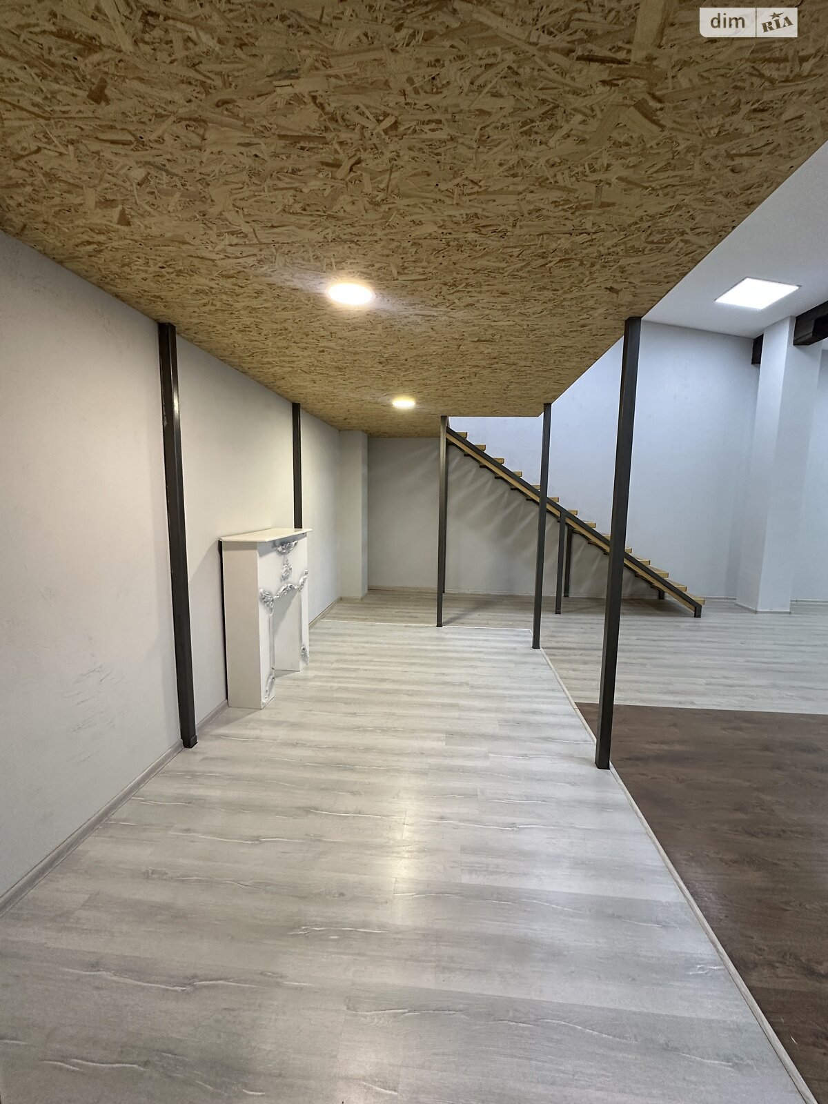 Аренда офисного помещения в Хмельницком, Князя Святослава Храброго (Толстого Льва) улица 5, помещений - 2, этаж - 2 фото 1