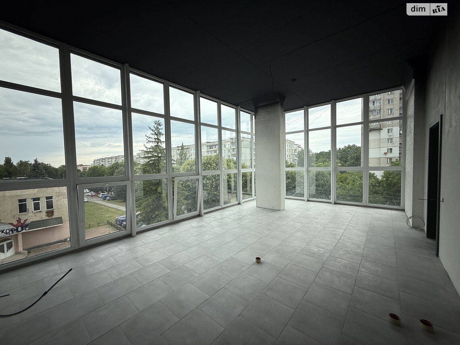 Аренда офисного помещения в Хмельницком, Тернопольская улица, помещений - 1, этаж - 3 фото 1