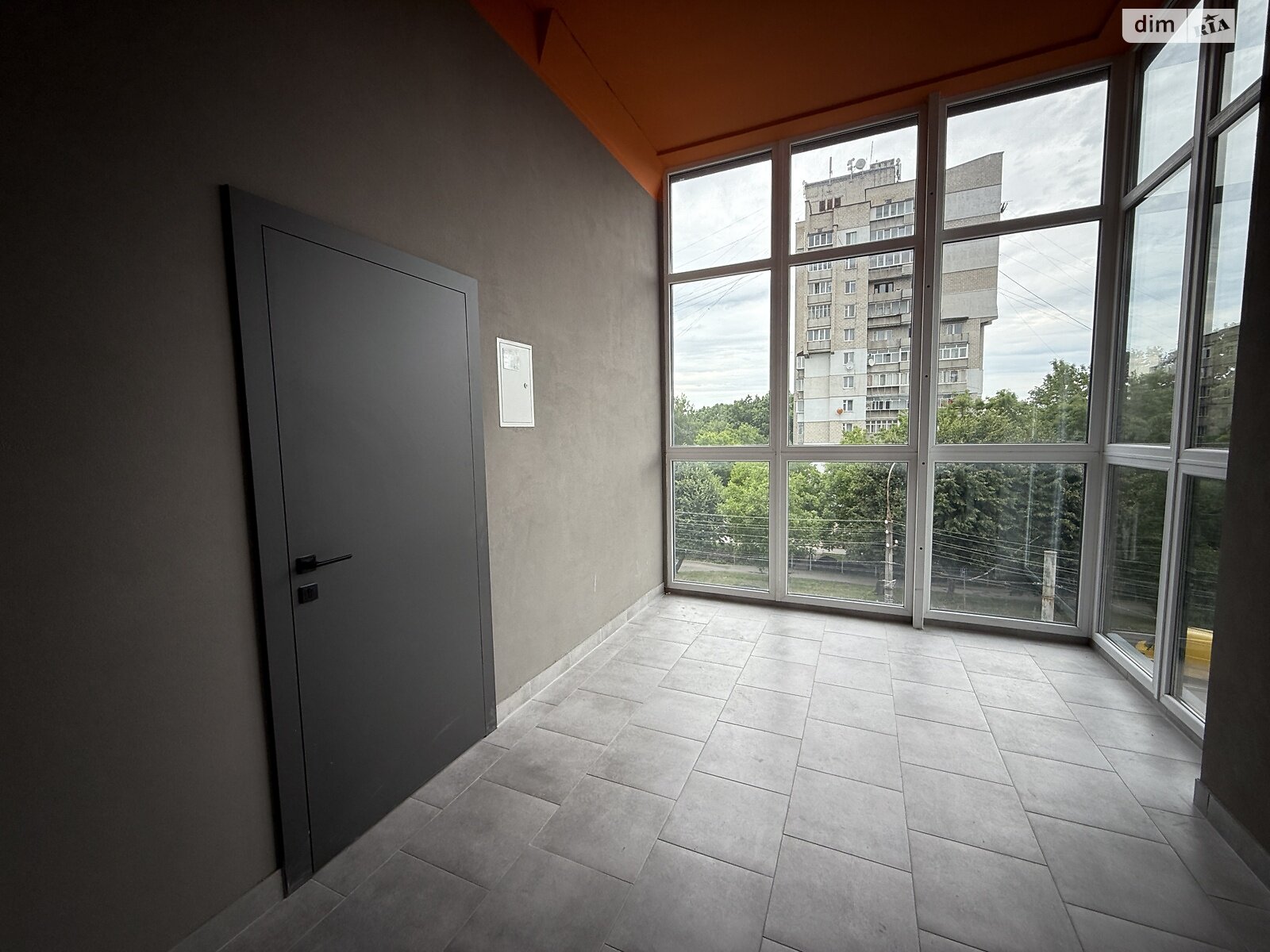 Аренда офисного помещения в Хмельницком, Тернопольская улица, помещений - 1, этаж - 3 фото 1