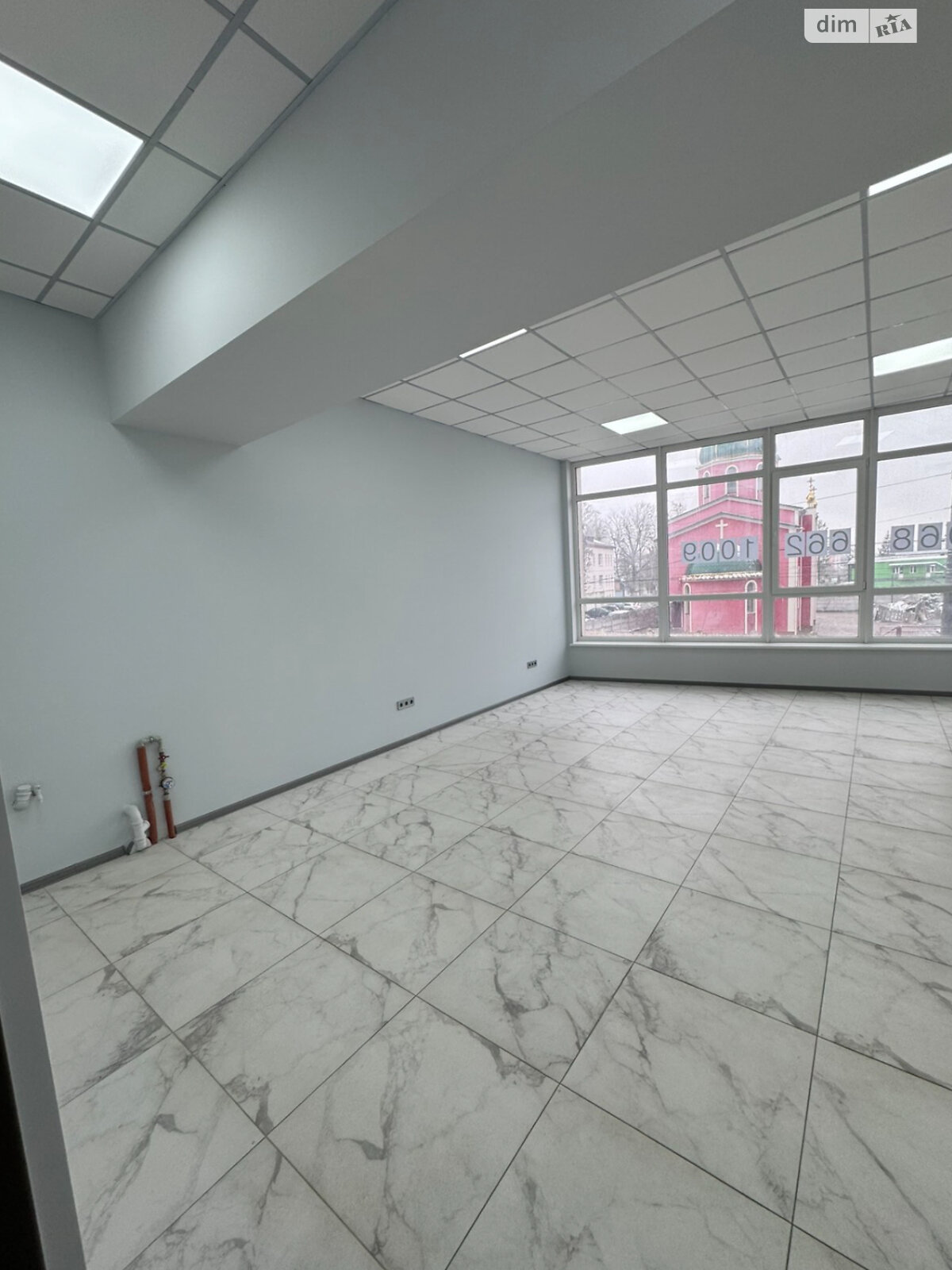 Аренда офисного помещения в Хмельницком, Пилотская улица 2/1, помещений - 1, этаж - 2 фото 1