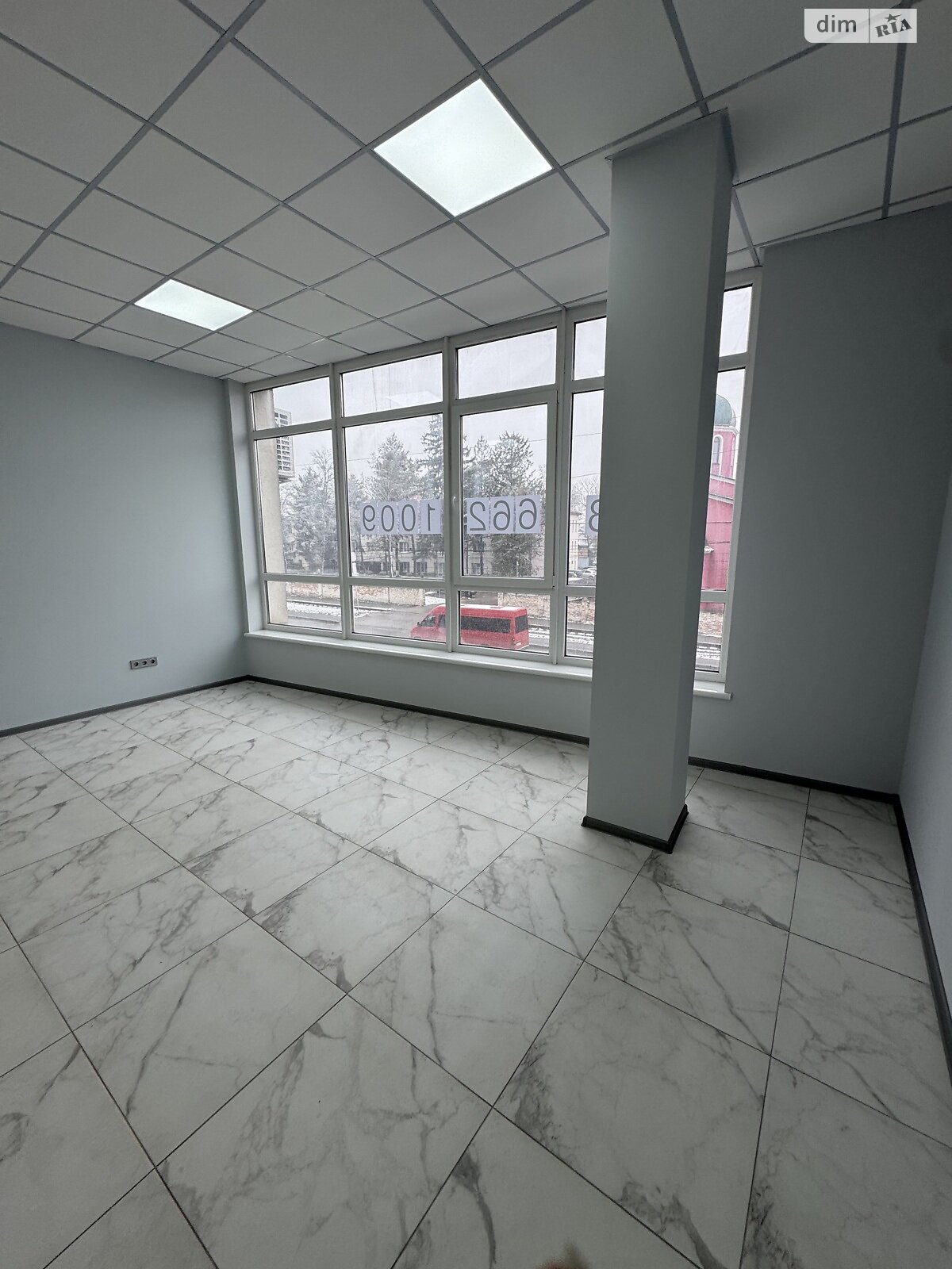 Аренда офисного помещения в Хмельницком, Пилотская улица 2/1, помещений - 1, этаж - 2 фото 1