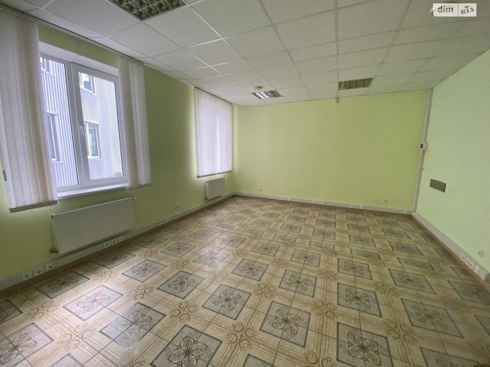 Аренда офисного помещения в Хмельницком, Заречанская улица, помещений -, этаж - 3 фото 1 Аренда офисного помещения в Хмельницком, Заречанская улица, помещений -, этаж - 3 фото 1