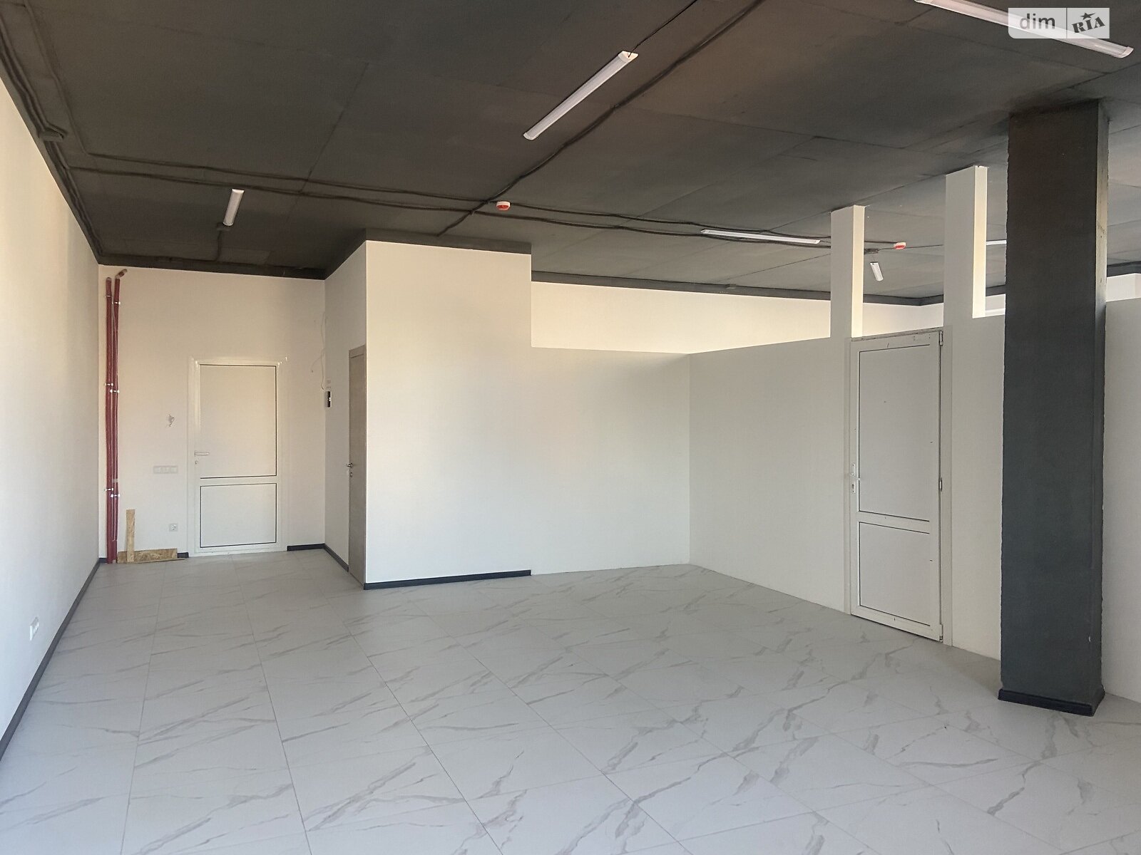 Оренда офісного приміщення в Хмельницькому, Свободи вулиця 18/2, приміщень - 1, поверх - 5 фото 1