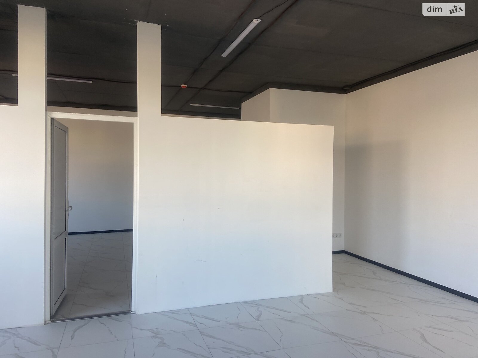 Оренда офісного приміщення в Хмельницькому, Свободи вулиця 18/2, приміщень - 1, поверх - 5 фото 1