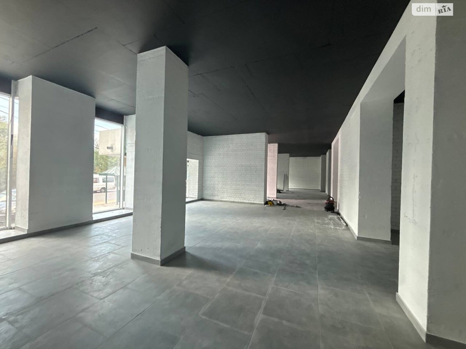 Аренда офисного помещения в Ирпене, Матвея Донцова (Тургеневская) улица 24, помещений - 1, этаж - 1 фото 1