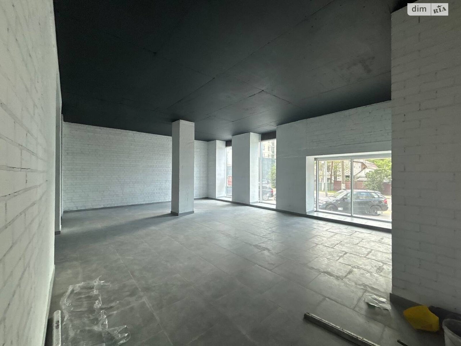 Аренда офисного помещения в Ирпене, Матвея Донцова (Тургеневская) улица 24, помещений - 1, этаж - 1 фото 1
