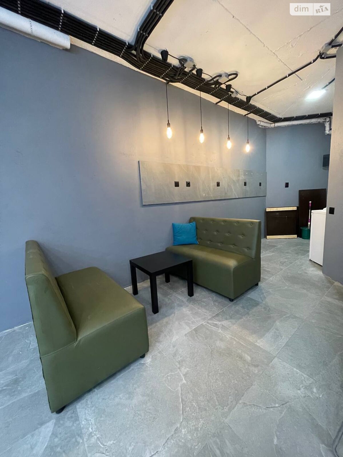 Аренда офисного помещения в Ирпене, Университетская (Карла Маркса) улица 2Ф/3, помещений - 2 фото 1 Аренда офисного помещения в Ирпене, Университетская (Карла Маркса) улица 2Ф/3, помещений - 2 фото 1