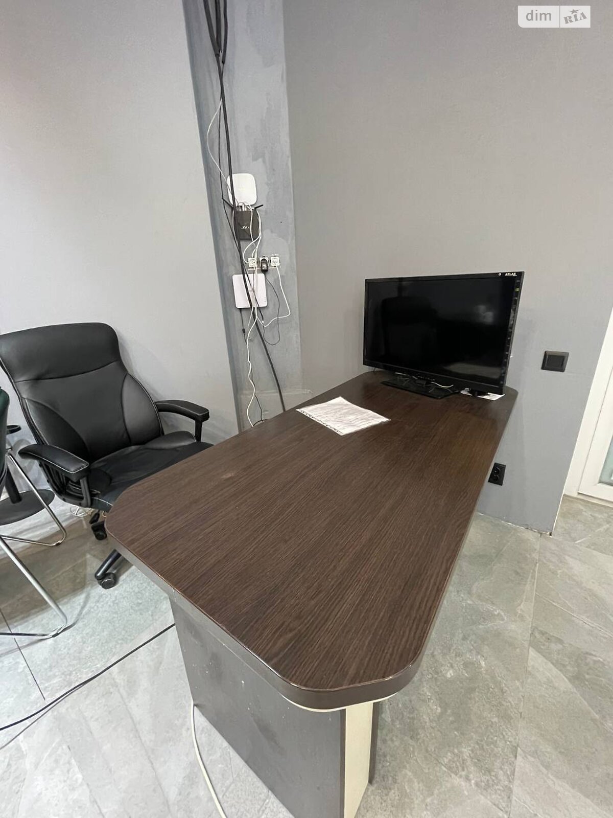 Аренда офисного помещения в Ирпене, Университетская (Карла Маркса) улица 2Ф/3, помещений - 2 фото 1 Аренда офисного помещения в Ирпене, Университетская (Карла Маркса) улица 2Ф/3, помещений - 2 фото 1