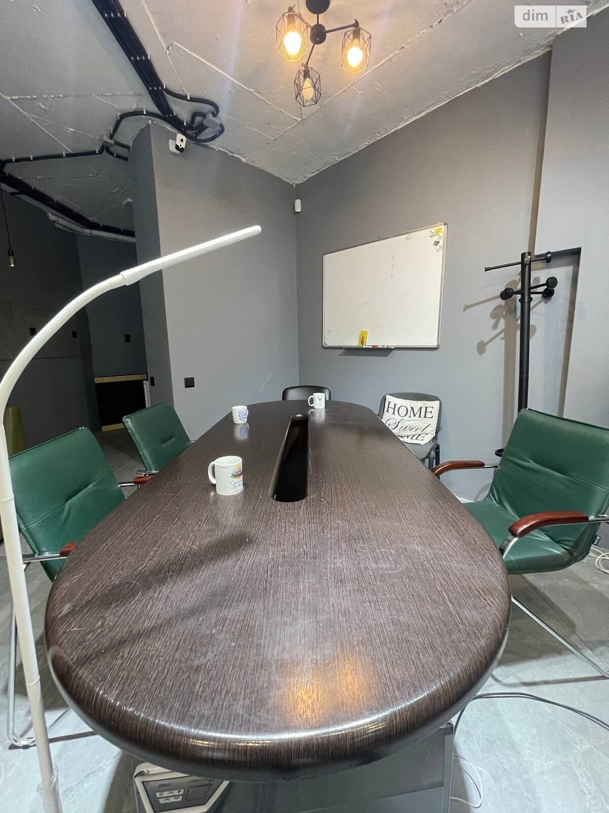 Аренда офисного помещения в Ирпене, Университетская (Карла Маркса) улица 2Ф/3, помещений - 2 фото 1 Аренда офисного помещения в Ирпене, Университетская (Карла Маркса) улица 2Ф/3, помещений - 2 фото 1