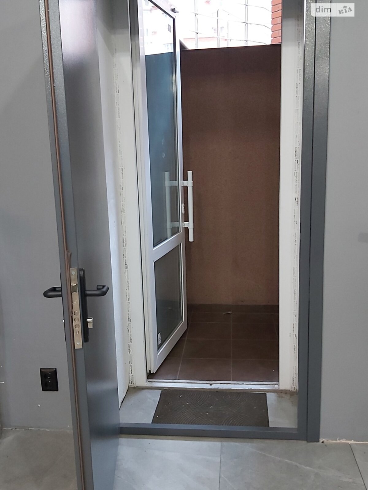 Аренда офисного помещения в Ирпене, Университетская (Карла Маркса) улица 2Ф/1, помещений - 2 фото 1 Аренда офисного помещения в Ирпене, Университетская (Карла Маркса) улица 2Ф/1, помещений - 2 фото 1