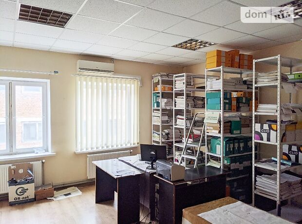 Аренда офисного помещения в Ивано-Франковске, Максимовича улица, помещений - 7, этаж - 2 фото 1 Аренда офисного помещения в Ивано-Франковске, Максимовича улица, помещений - 7, этаж - 2 фото 1