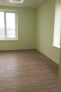 Аренда офисного помещения в Ивано-Франковске, Ботаническая улица 6, помещений - 2, этаж - 3 фото 2 Аренда офисного помещения в Ивано-Франковске, Ботаническая улица 6, помещений - 2, этаж - 3 фото 2