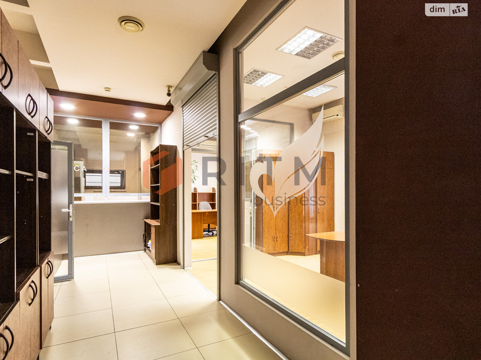 Аренда офисного помещения в Ивано-Франковске, Орлика Филиппа улица, помещений -, этаж - 1 фото 1