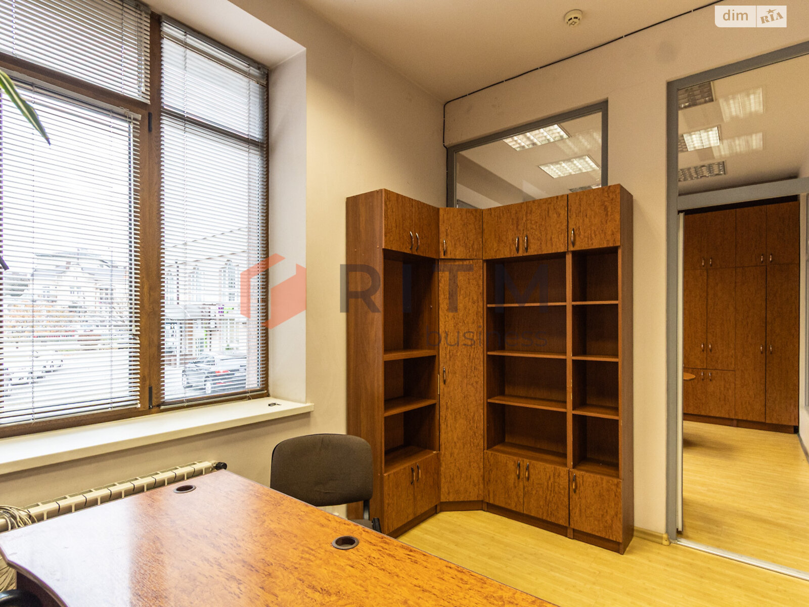 Аренда офисного помещения в Ивано-Франковске, Орлика Филиппа улица, помещений -, этаж - 1 фото 1