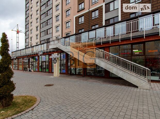 Аренда офисного помещения в Ивано-Франковске, Бельведерська (Московская) улица 32, помещений - 6, этаж - 2 фото 1 Аренда офисного помещения в Ивано-Франковске, Бельведерська (Московская) улица 32, помещений - 6, этаж - 2 фото 1