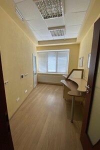 Аренда офисного помещения в Ивано-Франковске, Данила Короля улица, помещений - 3, этаж - 1 фото 2